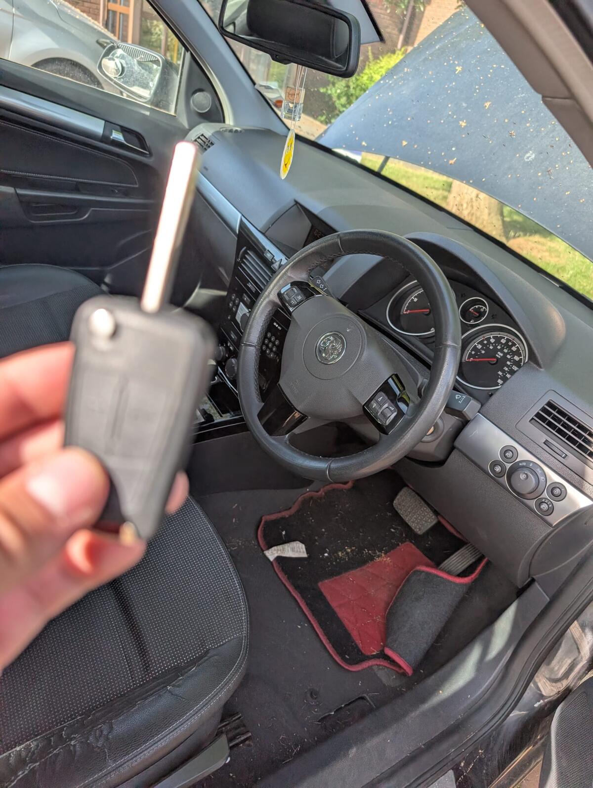 Car key replacement job completed on site